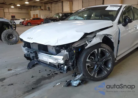 2022 Kia K5 Gt Line from USA, damaged, VIN 5XXG64J25NG124663